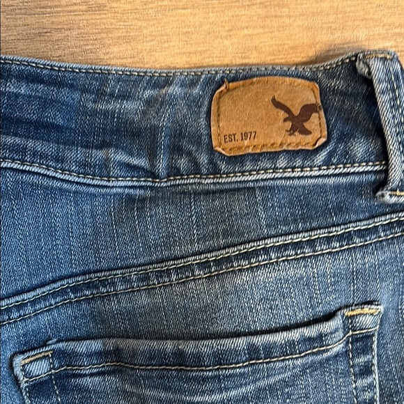 American Eagle Outfitters Blue Cropped Ankle Jeans - Picture 4 of 6